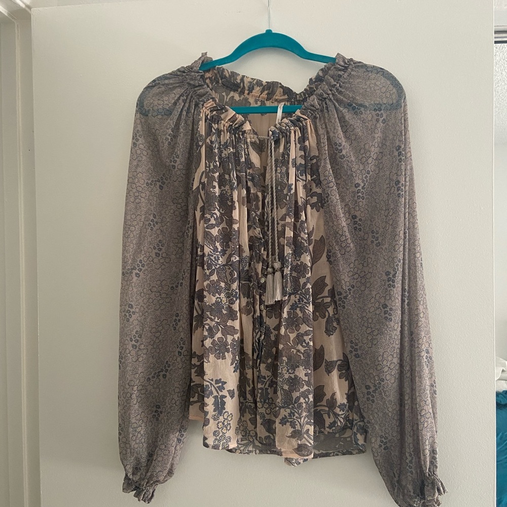 Free People peasant top XS